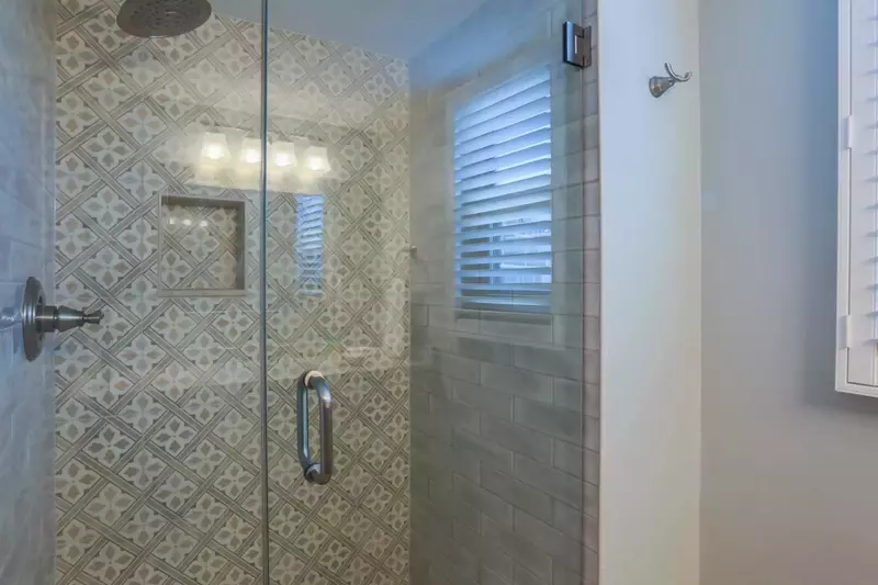 Aqua Vista