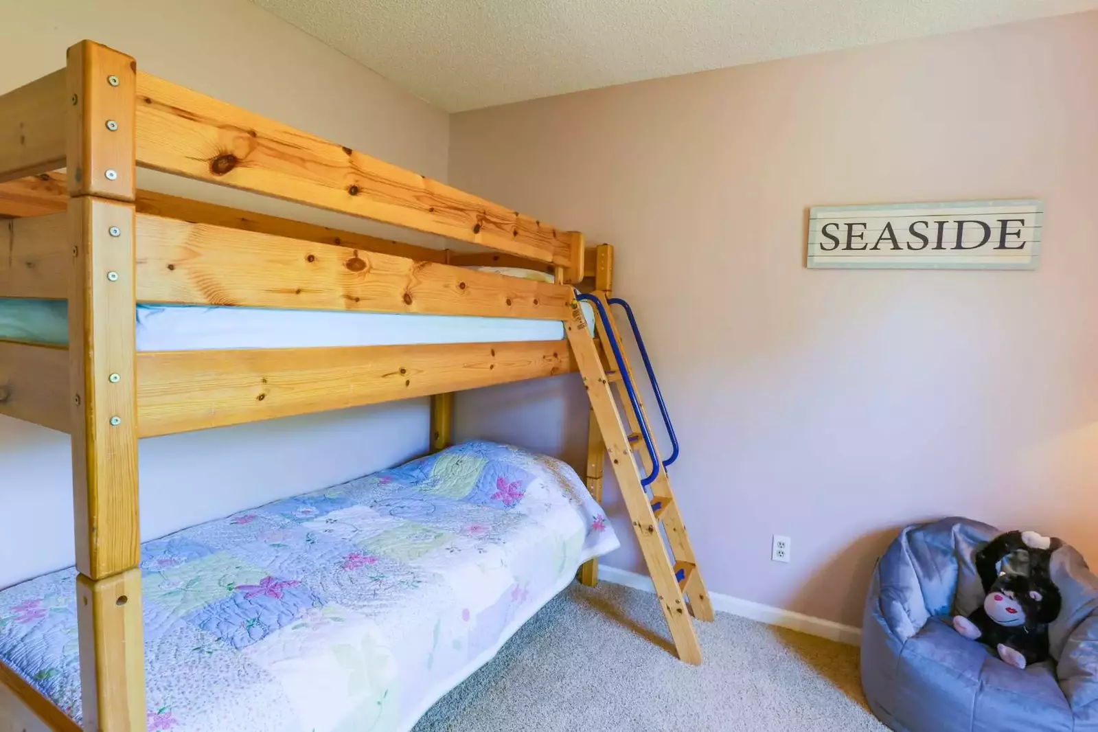 Green Whale is a comfortable, family friendly home close to the beach and downtown Charleston.