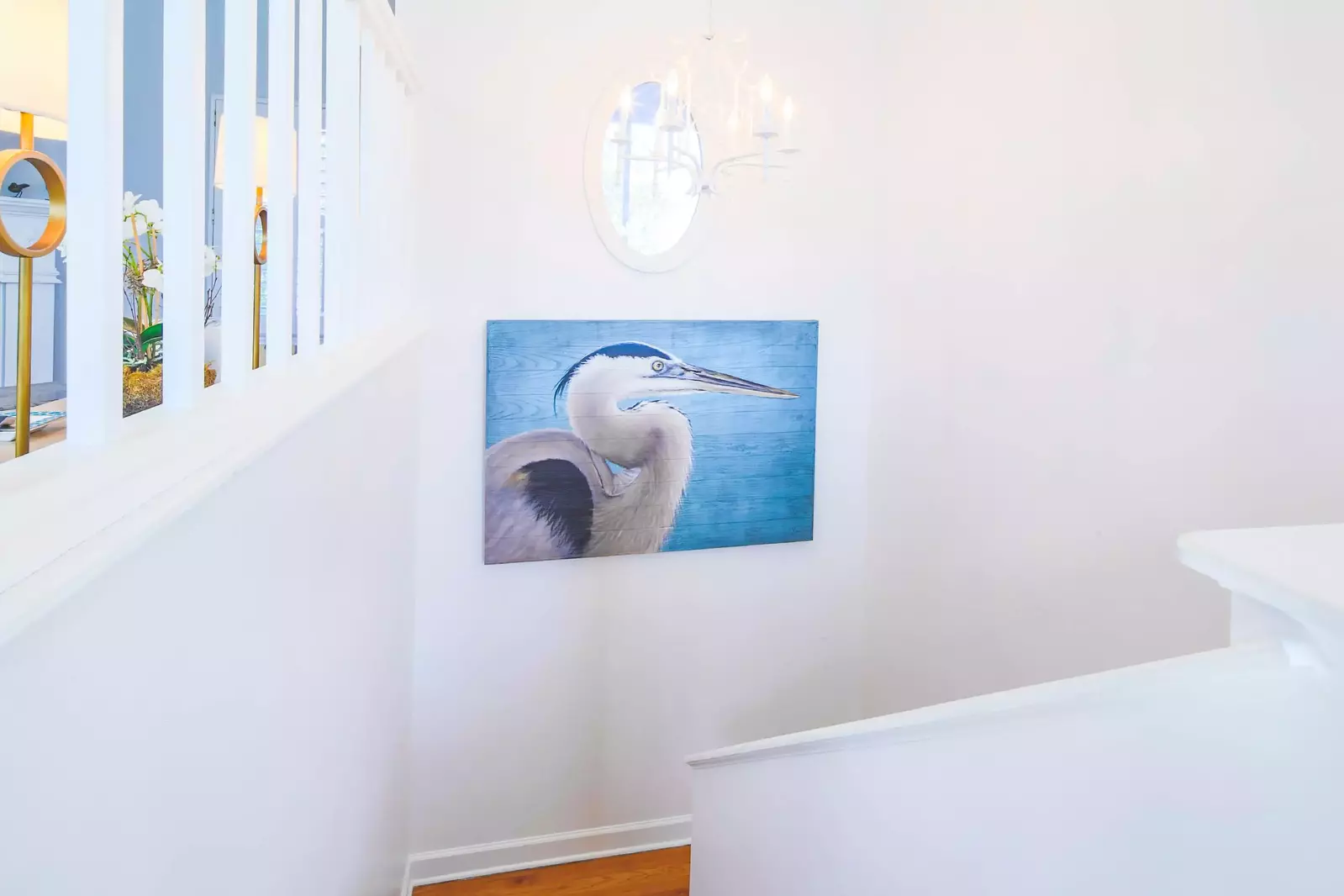 This stairway connects the living room, kitchen & dining room to the lower level bedrooms.