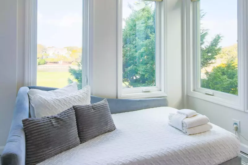 The day bed provides an area for you to lounge, spread out your luggage or take an afternoon nap.