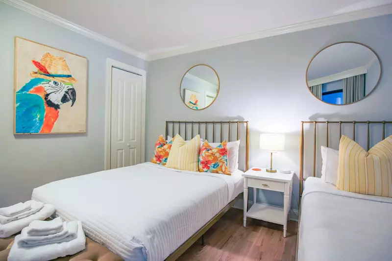 The guest bedroom has access to the hallway bathroom.
