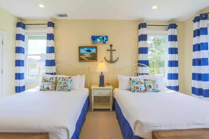 This room receives wonderful sunlight during the afternoon hours.