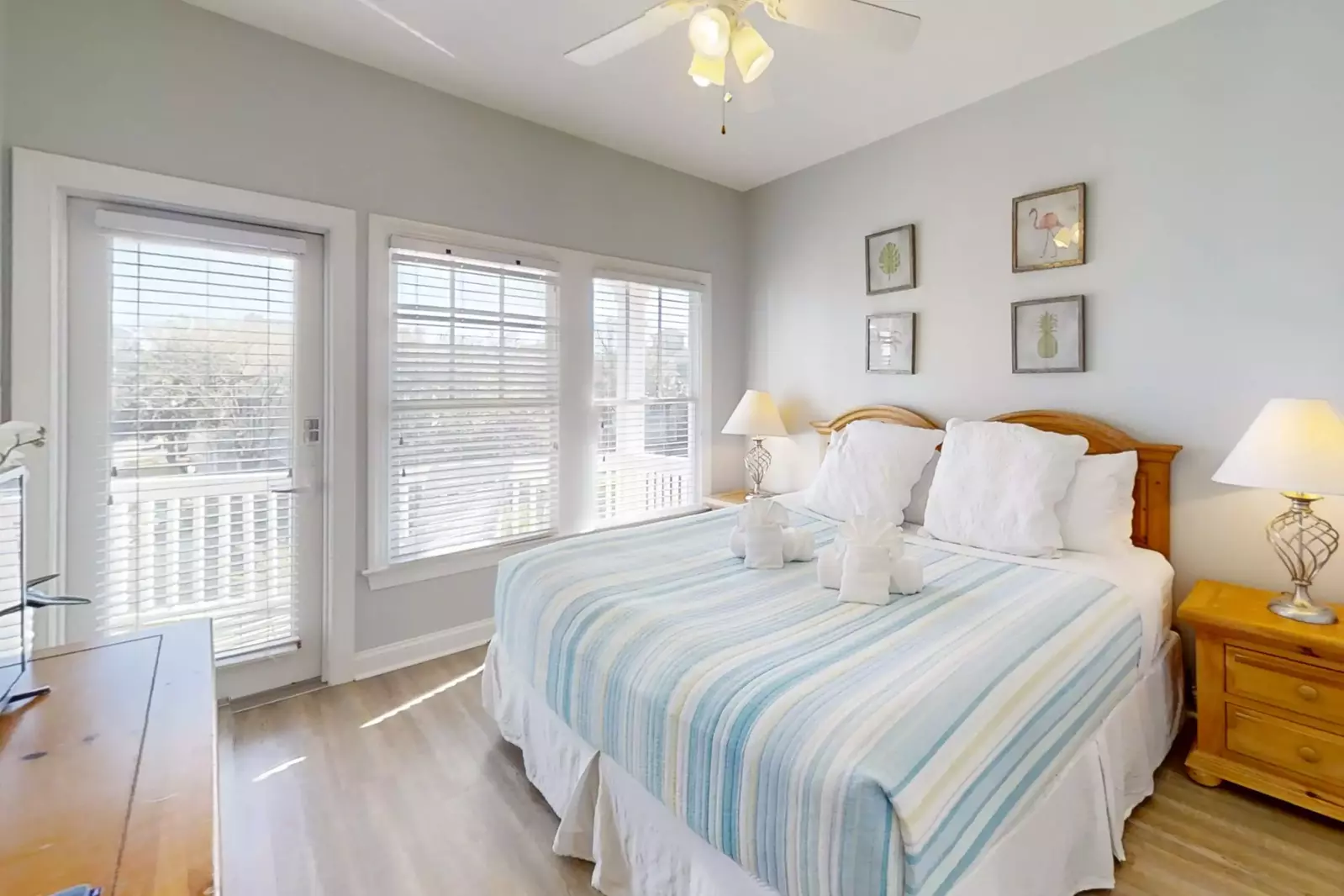 Each of the beds are made in advance of your arrival with freshly laundered sheets.