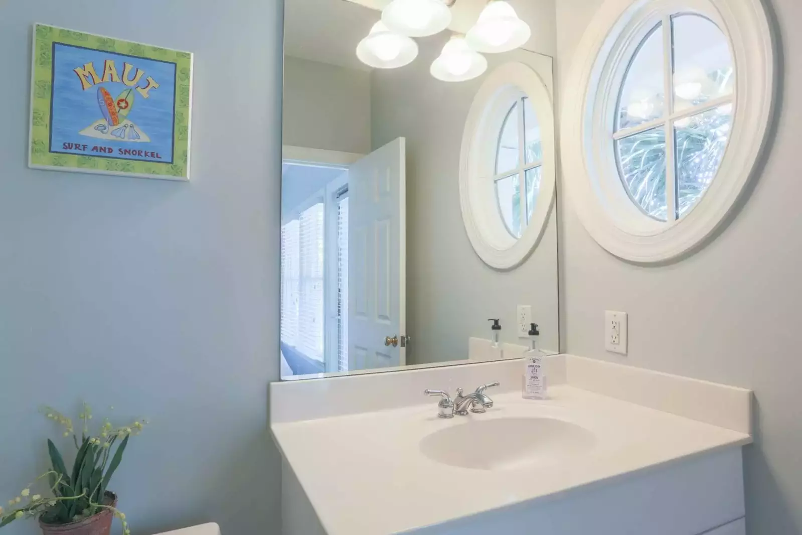 This is the en suite bathroom for the bedroom with two twin beds.