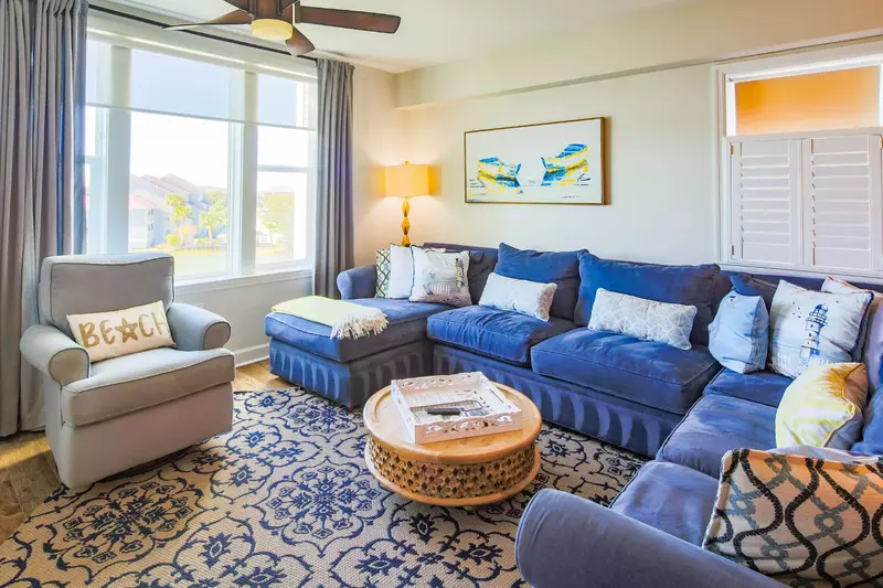 Hello Sunshine is a beautifully decorated, fully renovated condo.