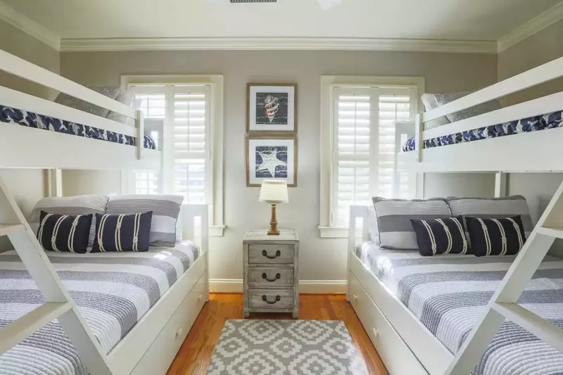 Both bunk beds have a full size bed on the lower bunk and a tiwn size bed on the upper bunk.