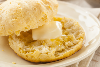 enjoy homemade biscuits at restaurants in Isle of Palms SC