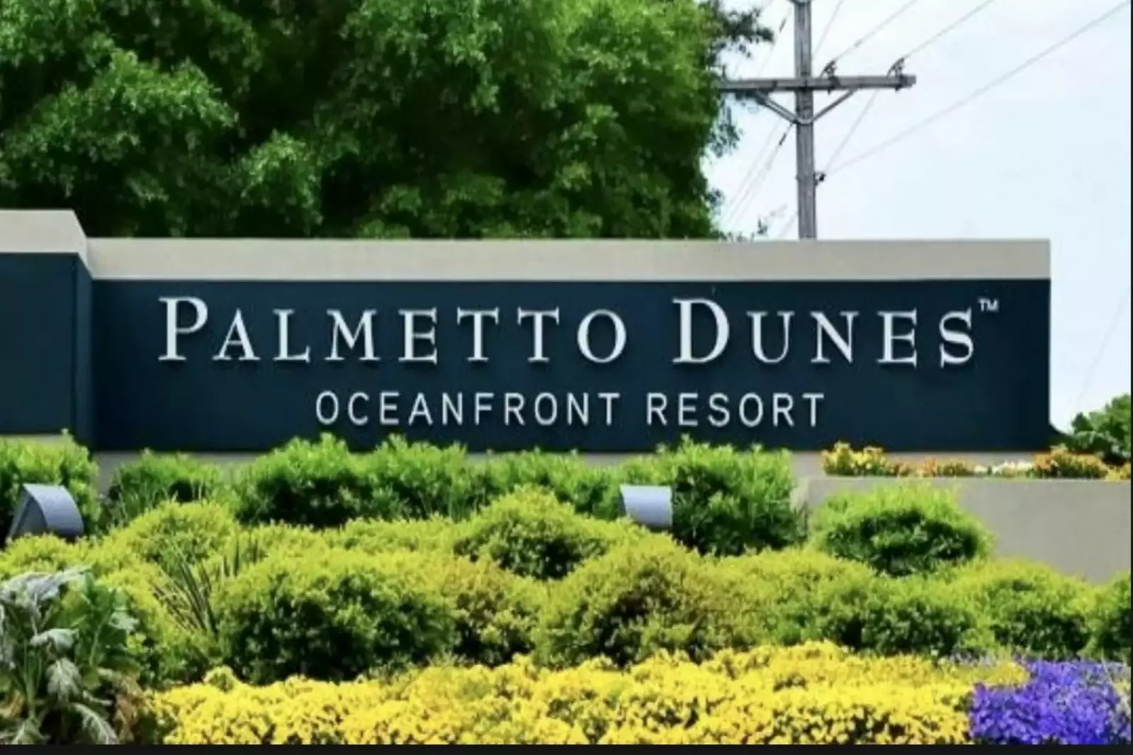 Palmetto Dunes Entrance