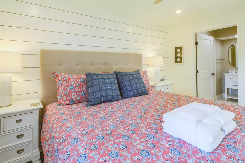 Each of the beds will be made in advance of your arrival with freshly laundered sheets.