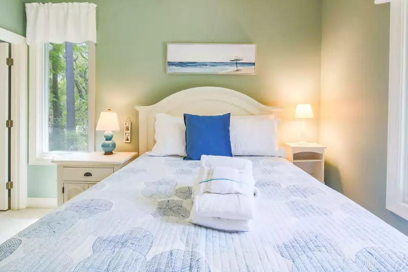 Each of the beds will be made in advance of your arrival with freshly laundered sheets.