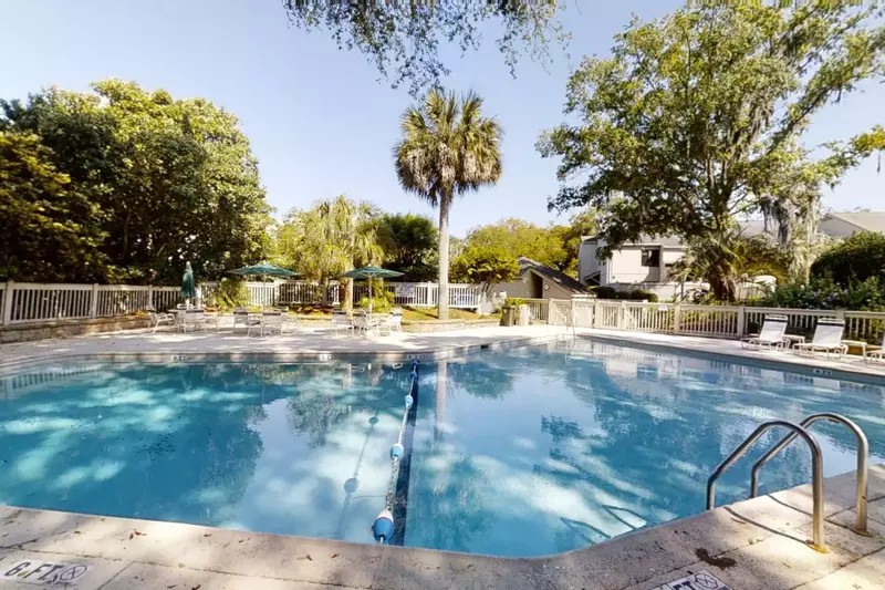 Private Twin Oaks Pool