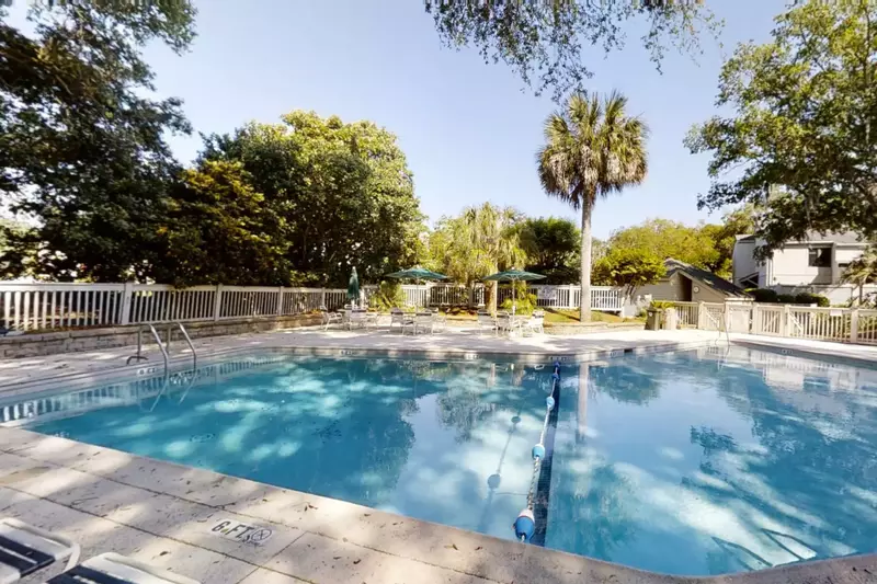 Twin Oaks Private Pool