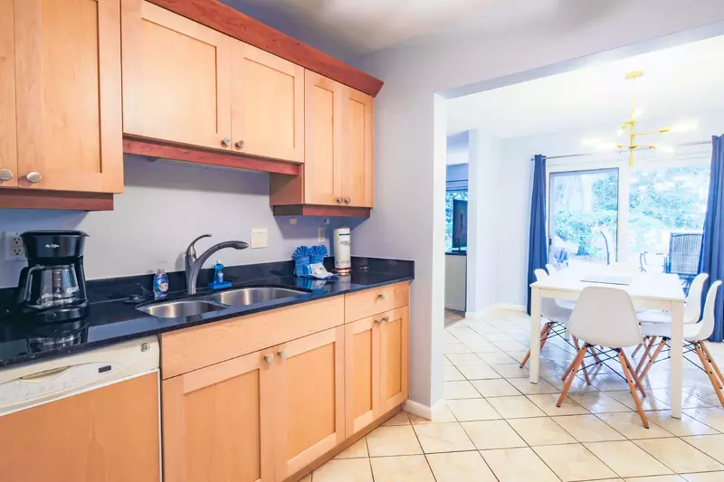 There's plenty of room to prepare your meals in this spacious kitchen.