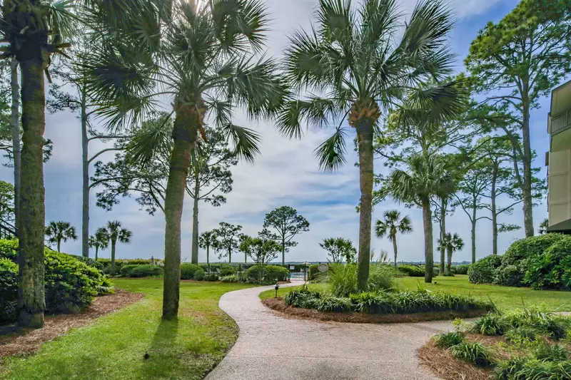 It is an easy peasy stroll from the building to the community pool.