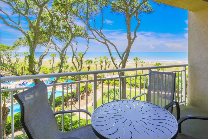 This is the oceanview from the covered balcony.