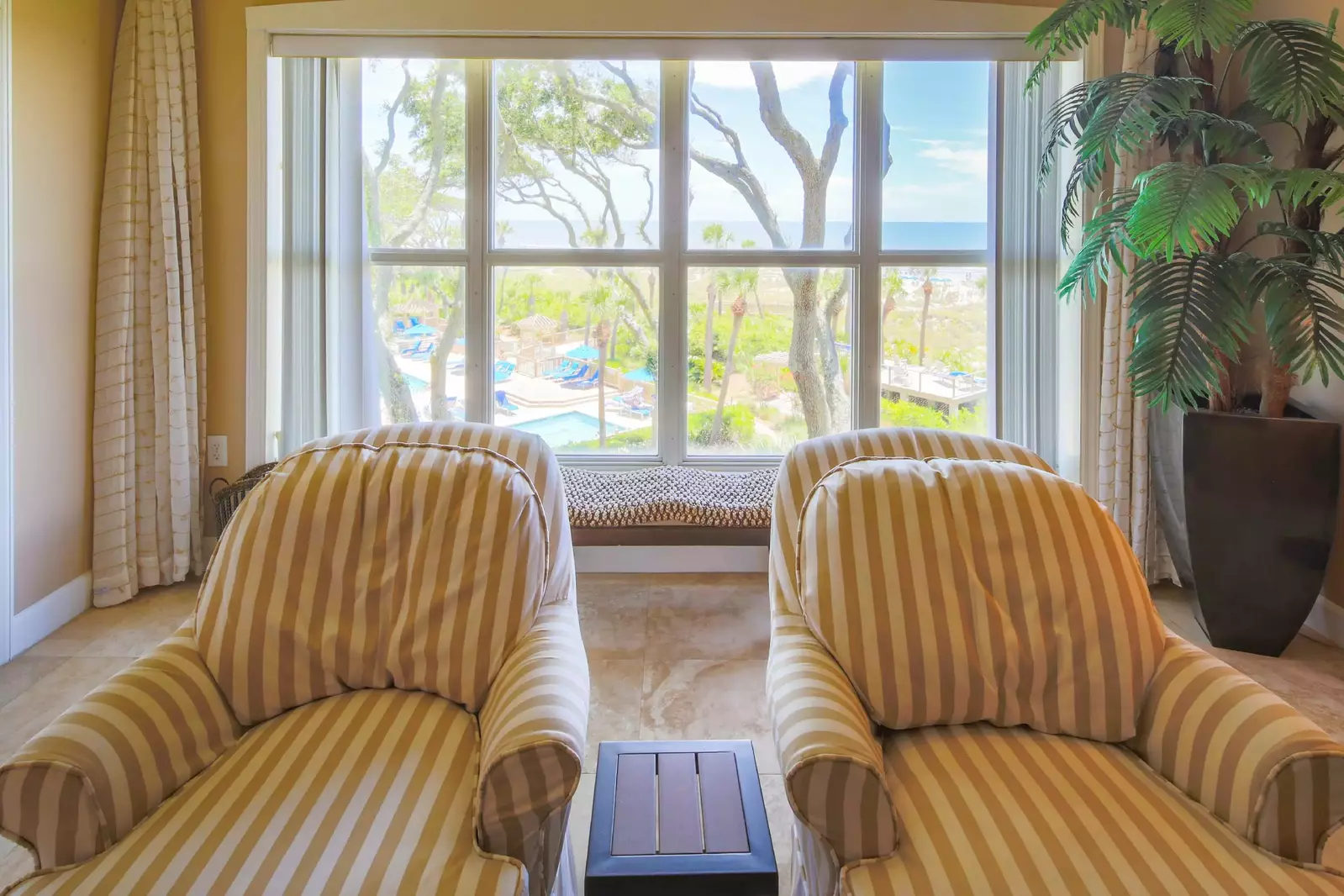 We never tire of these beautiful ocean views.
