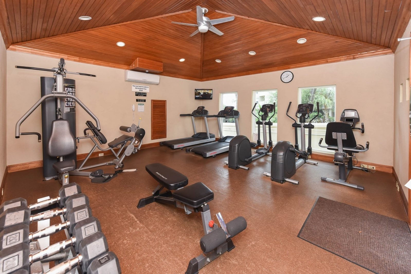 Guests of Bird of Paradise may also access the Hampton Place community gym.