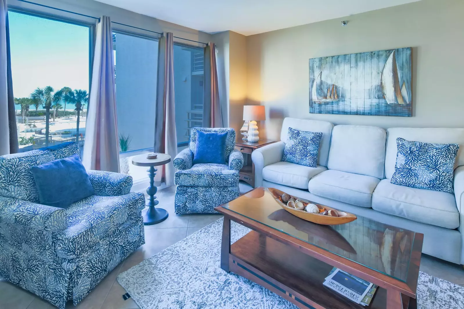 Welcome to Ocean Breeze at 3222 Villamare!