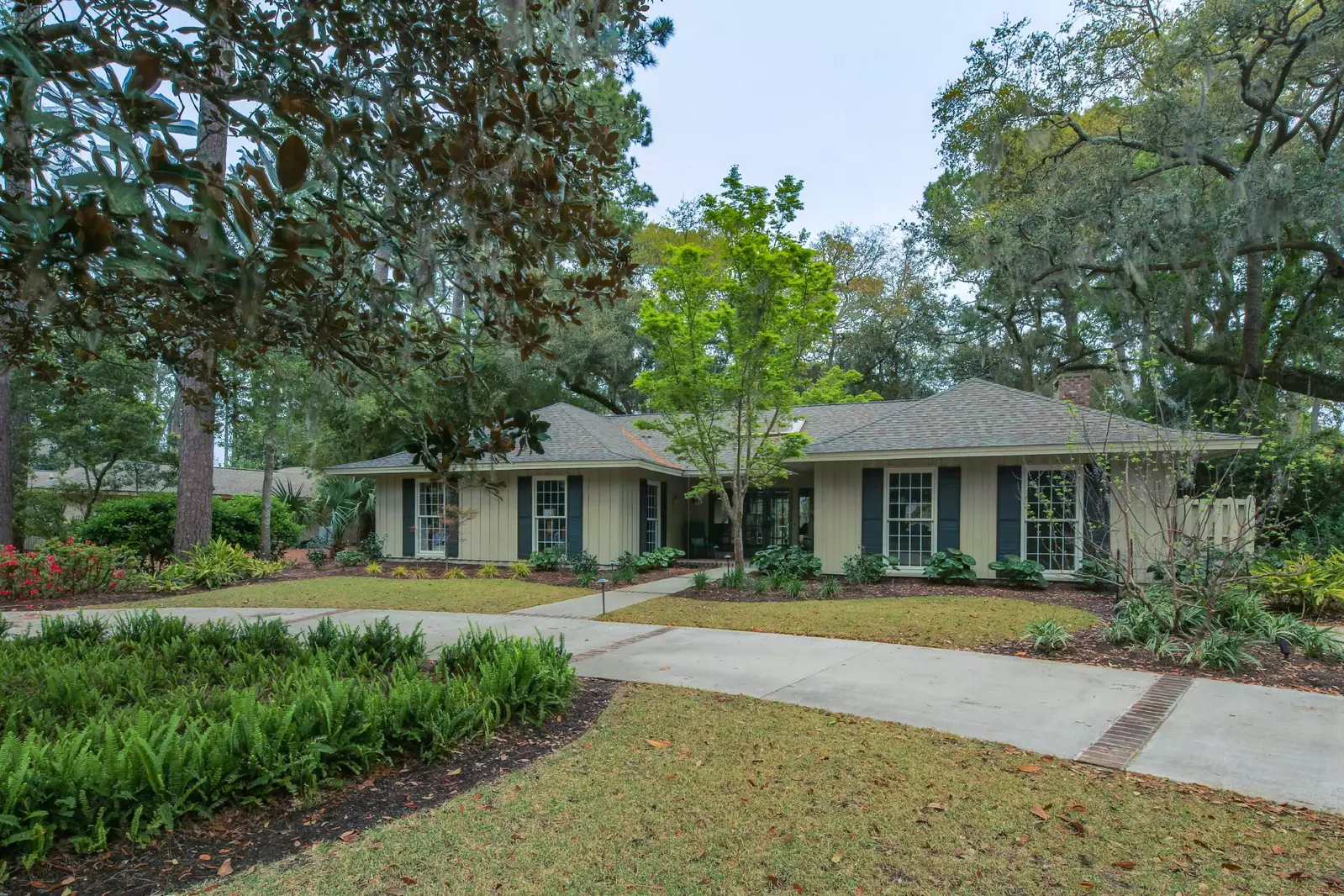 All the rooms in this fabulous home are located on the same level.