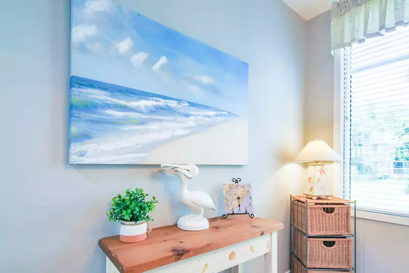 The Ocean's Edge is decorated with coastal-themed colors, artwork & decor.