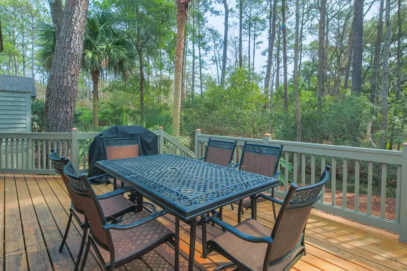 Guests are welcome to use the gas grill on the back deck.