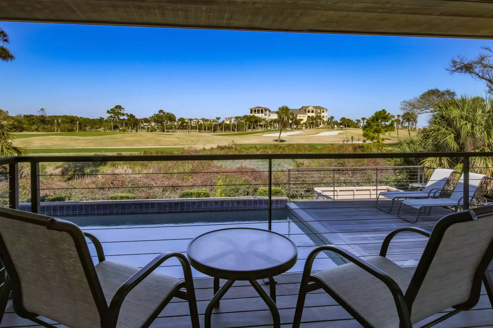 This is the perfect spot for your morning coffee!