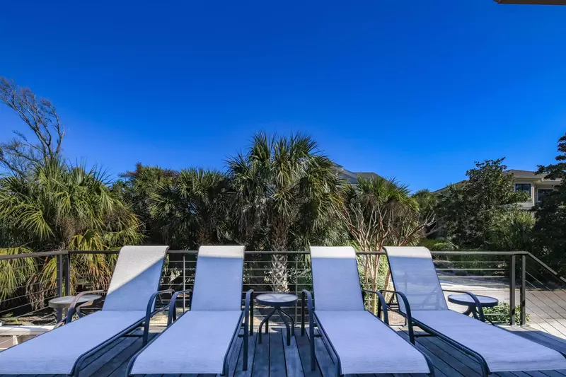 Live your best Hilton Head life right here on the Night Harbour sundeck.