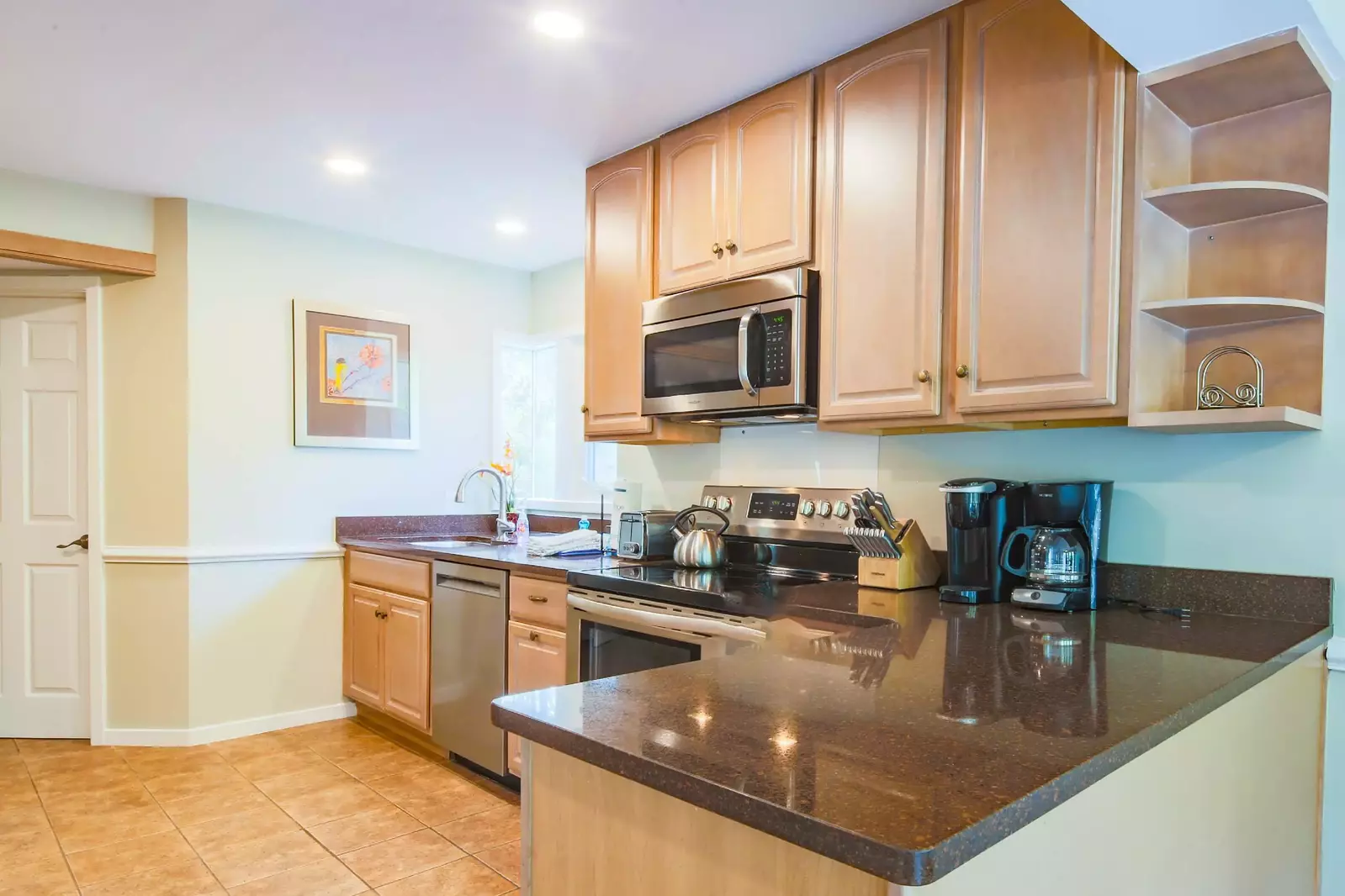 There's plenty of room to prepare your meals in this spacious kitchen.