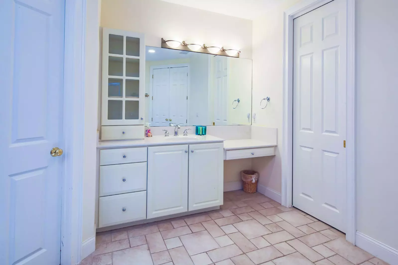 There is plenty of room to store your personal belongings.