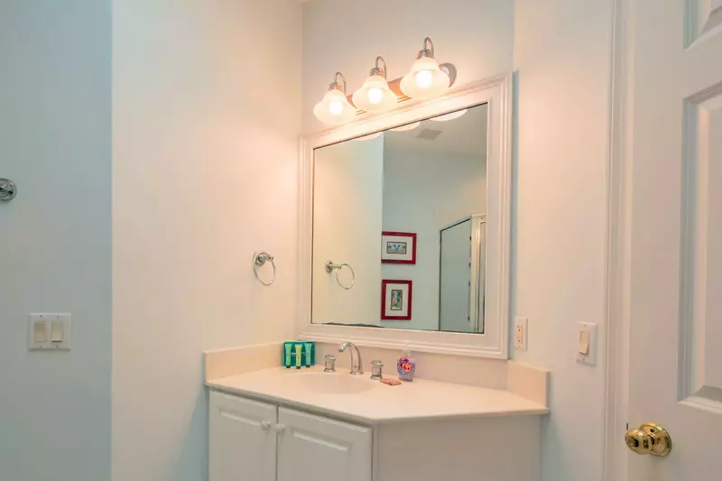The twin suite bathroom is also accessible from the hallway.