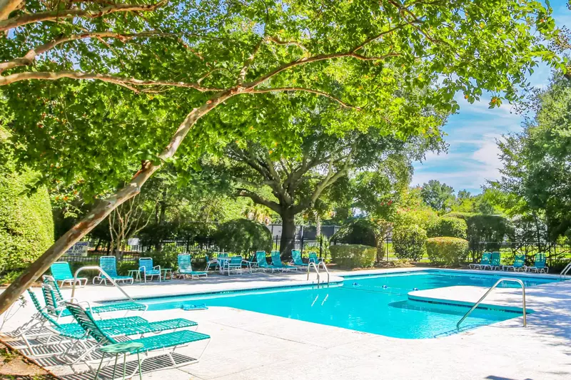 Guests of Crab Cove may access the community pool & sundeck (which is open seasonally).