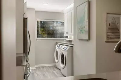 Full size washing machine and dryer