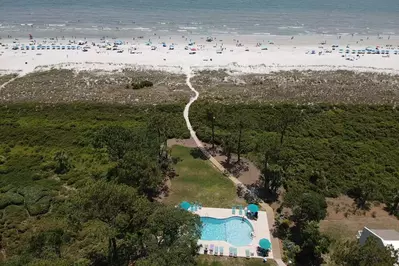 A great view of Beachwood's pool & the walkway to the Beach