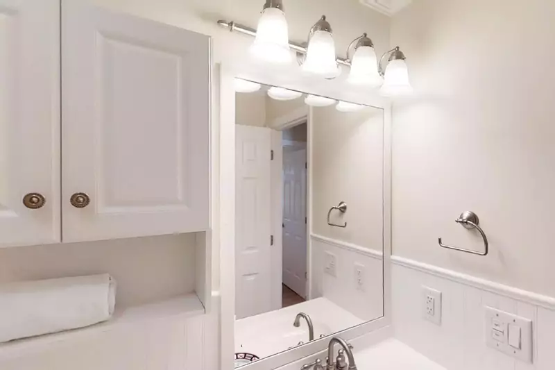 Guest bath