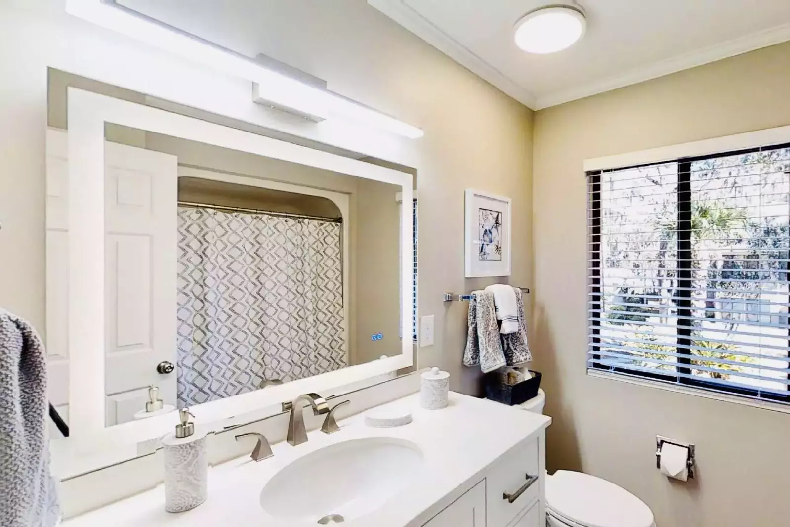 Master En Suite Bath