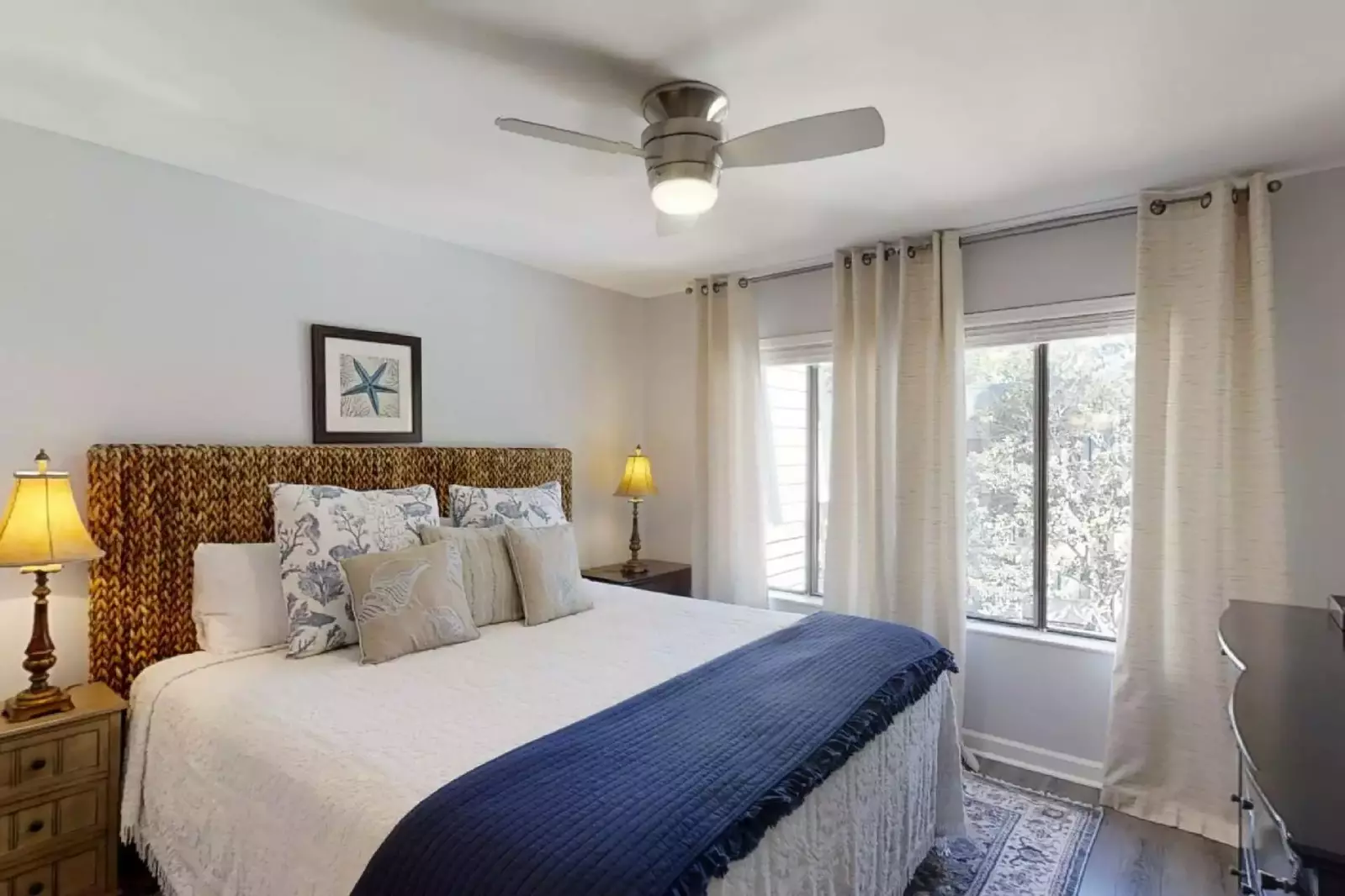 A Lovely Retreat with King Bed