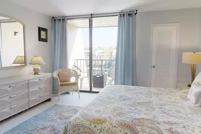 Master bedroom on 2nd level