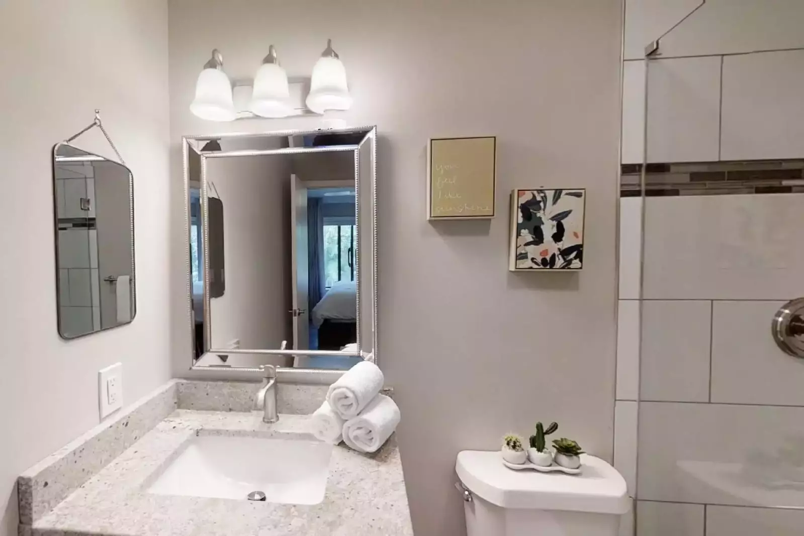 Master en-suite bath with updated tile and fixtures