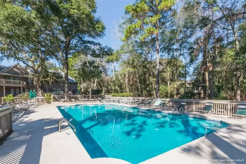 Beachwalk Pool