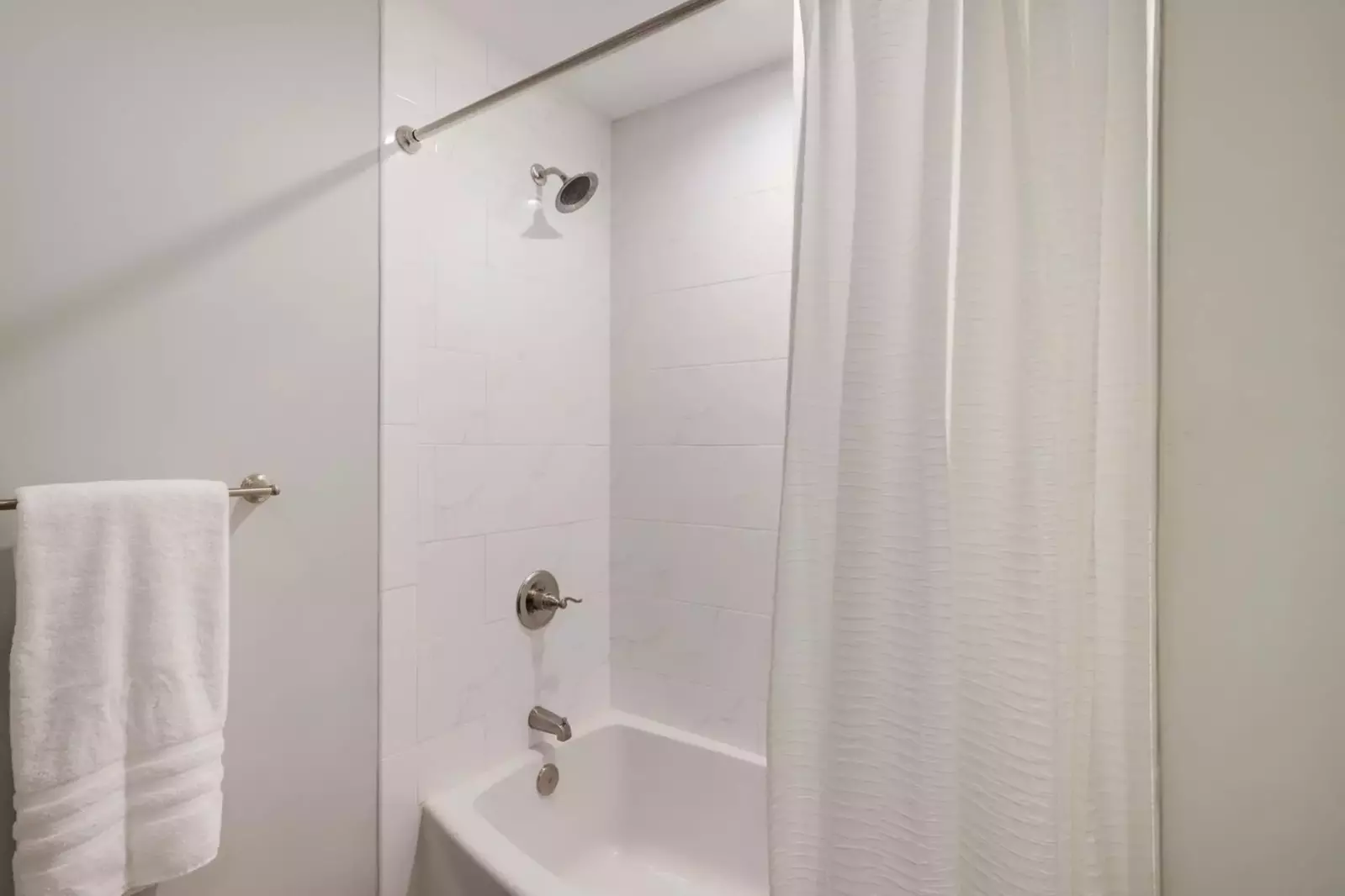 Bathroom Adjoining Guest Bedroom