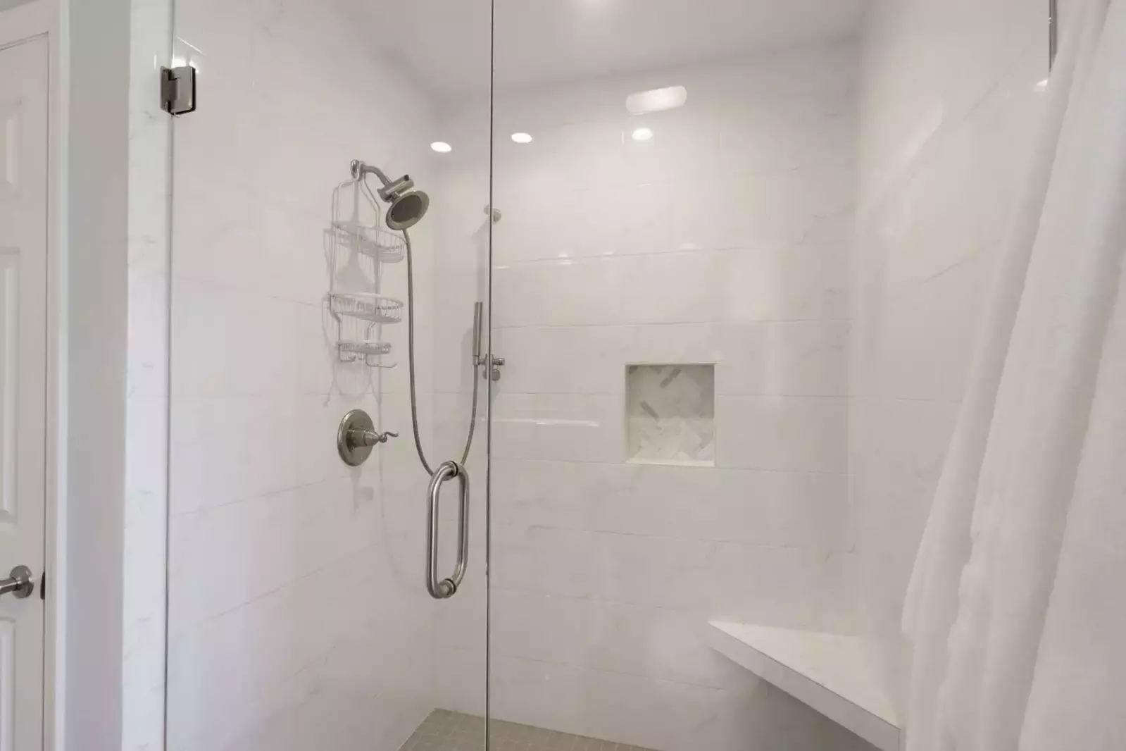 Master En suite Bathroom