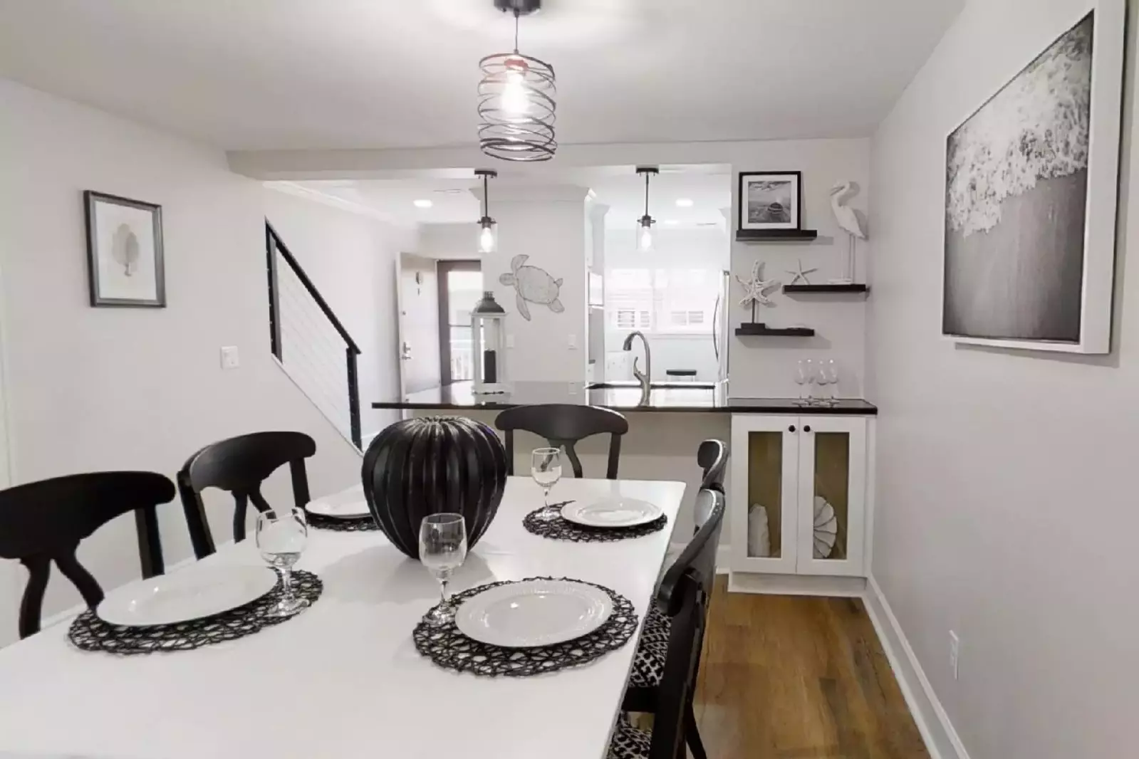 18 Courtside Villas