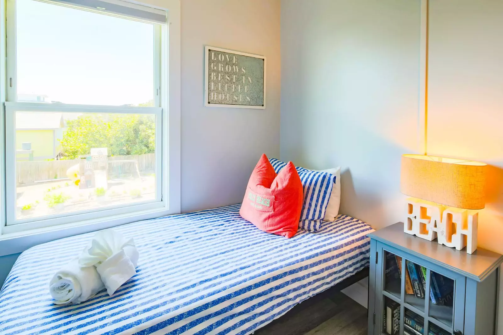 Your kids will love the twin bedroom!