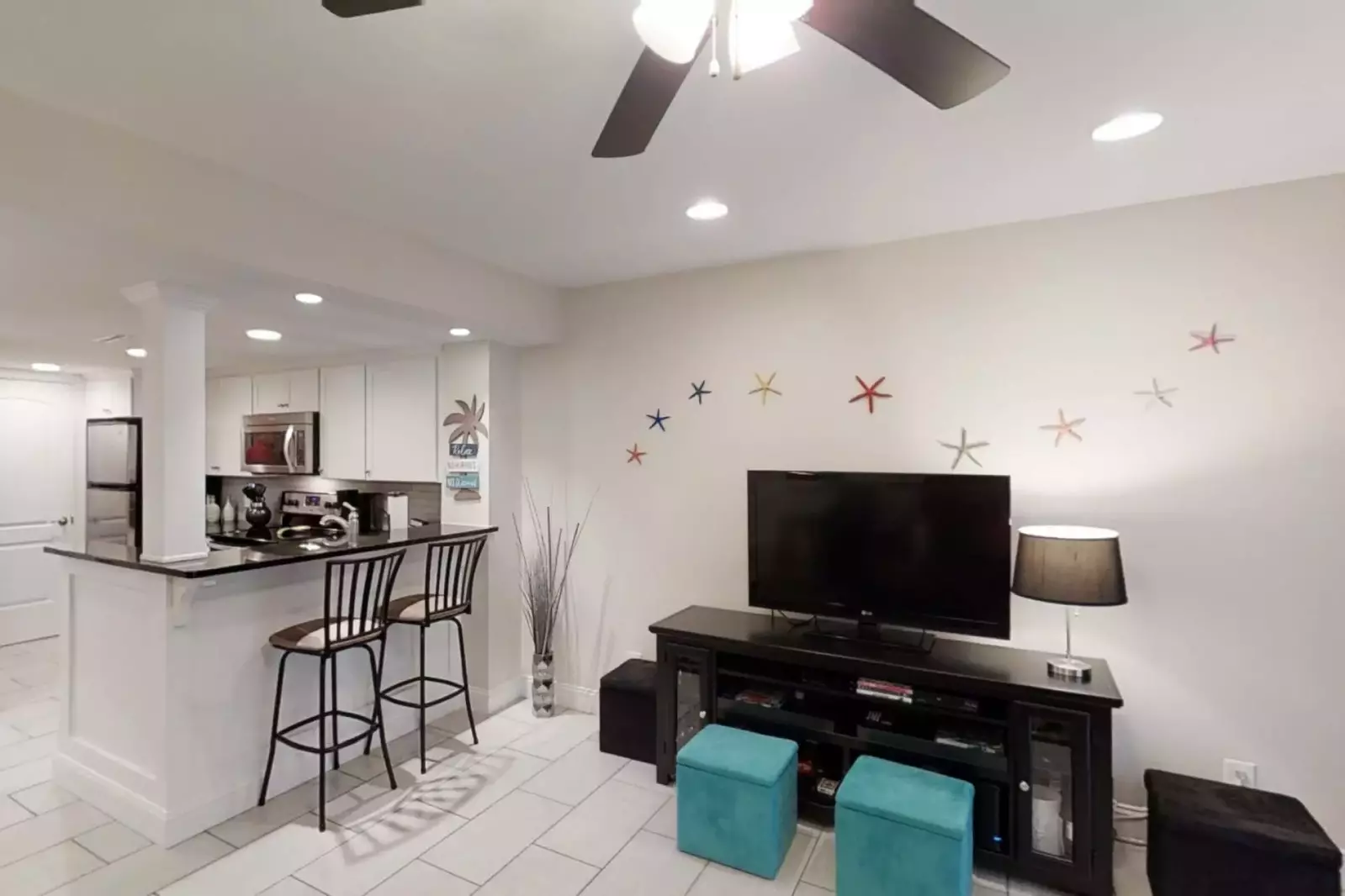 Counter seating for 2