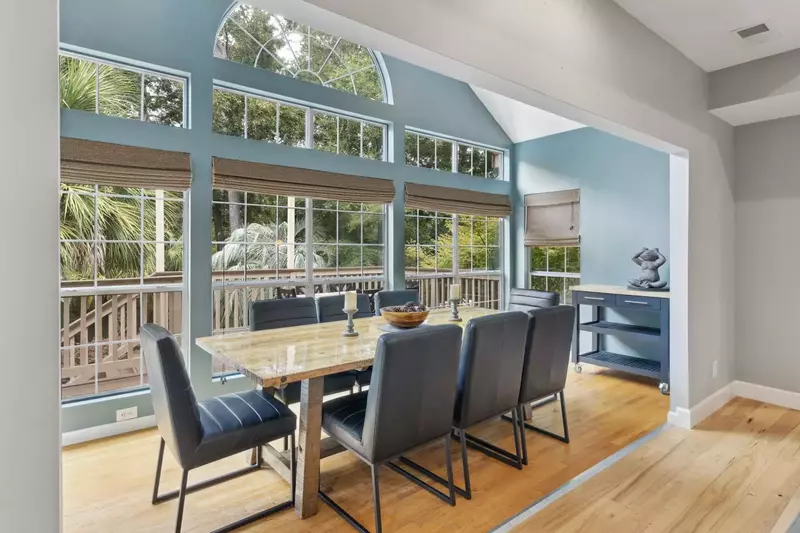 The dining room with great views!