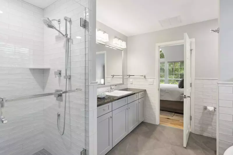 The Spa-like bathroom