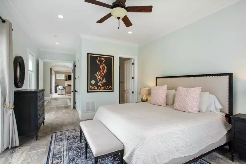 King Bedroom with Ensuite Bathroom