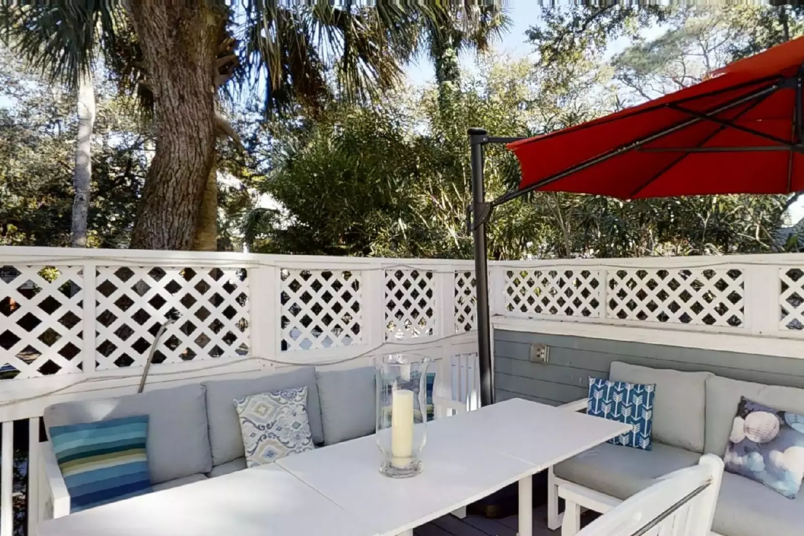 Dine Al Fresco