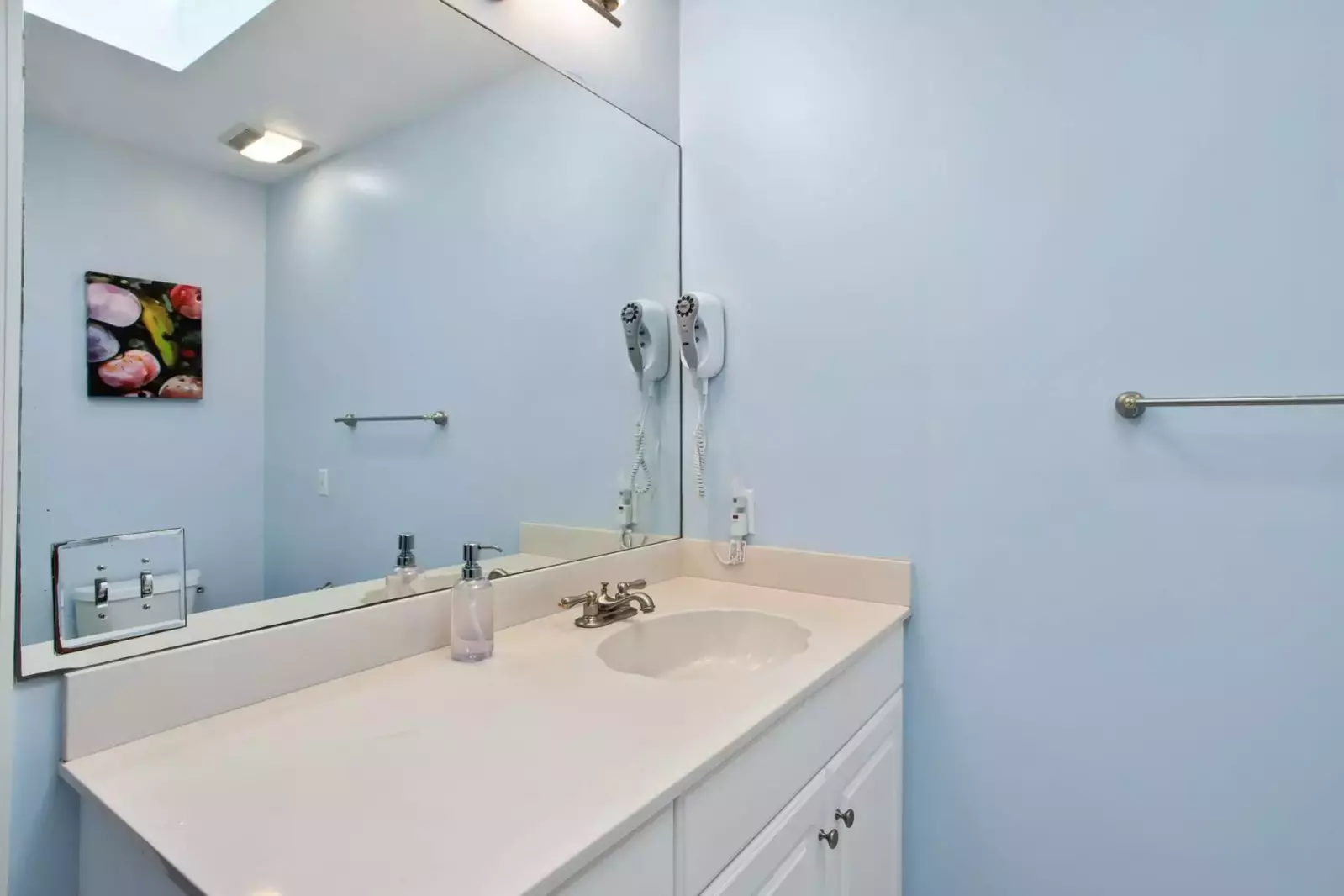 Bedroom #4 En Suite Bath