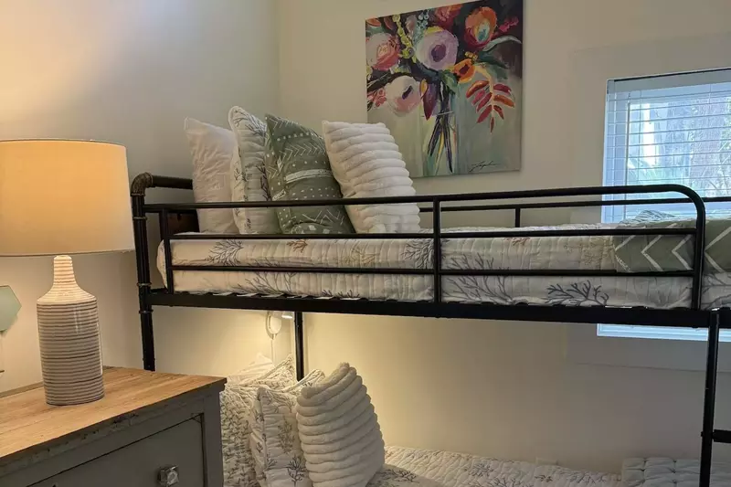 Comfortable XL twin bunk beds
